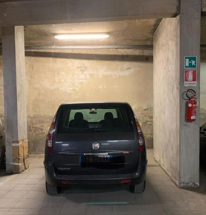 Lungarno 32 With Private Parking Apartment Florenţa Exterior foto